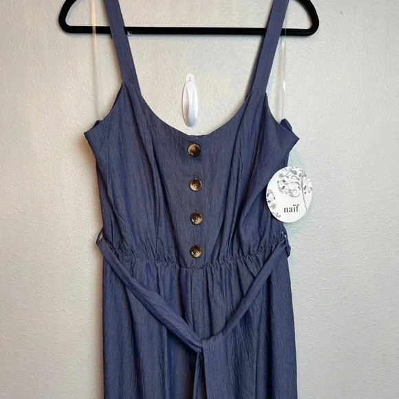 WOMAN’S wide leg jumpsuit by Naïf. - Picture 3 of 12